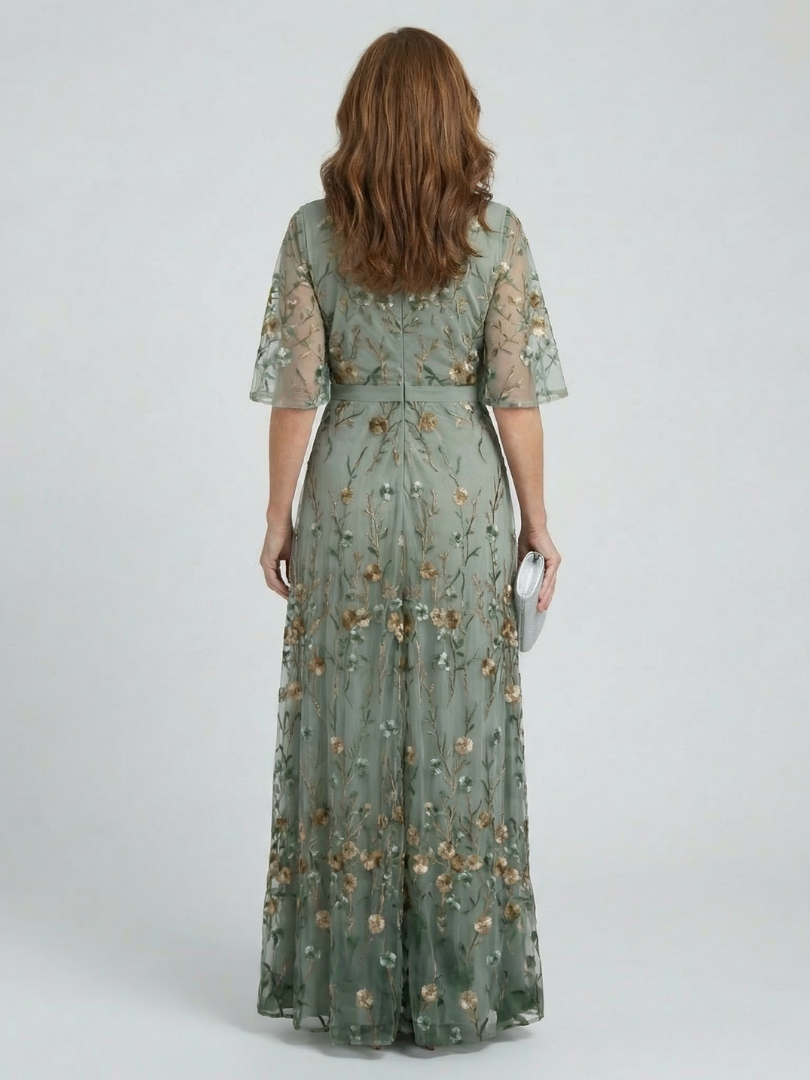 Patricia - Elegant Chiffon Maxi Dress